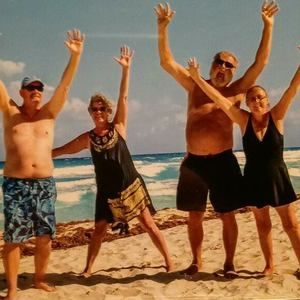 Meet your Posher, Holly